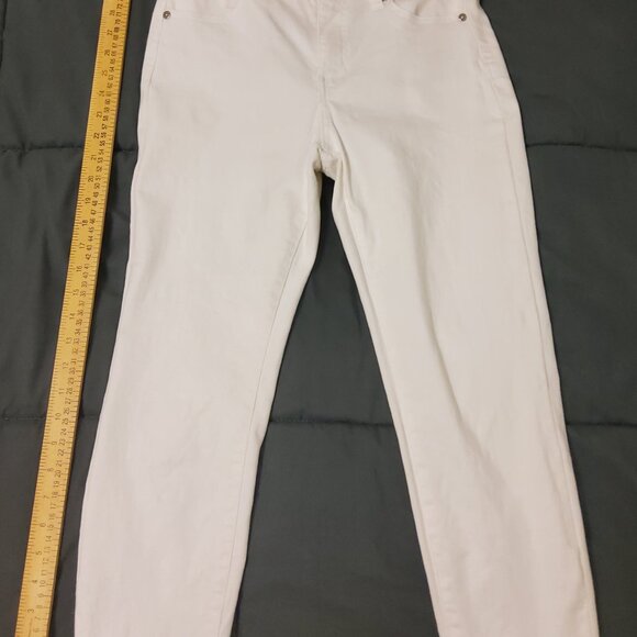 Solid White Soft Stretch Straight Cotton Skinny Jeans Size 8P EUC - Picture 9 of 14